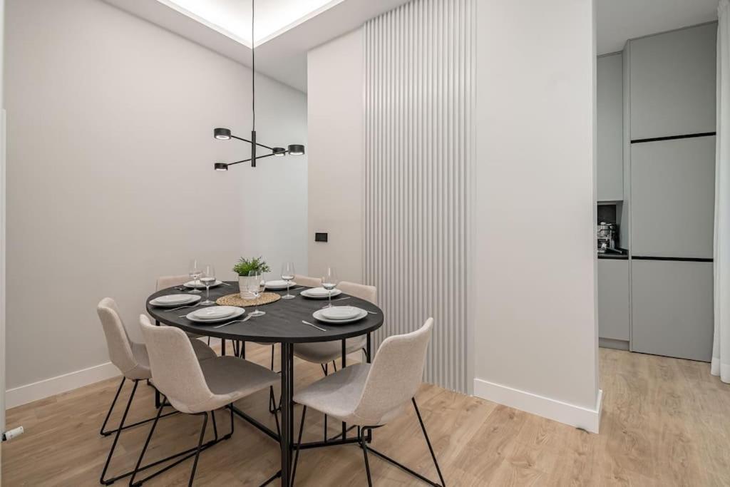 Centro XIII Calle De La Paz 2Br 2Bh Madrid Kültér fotó